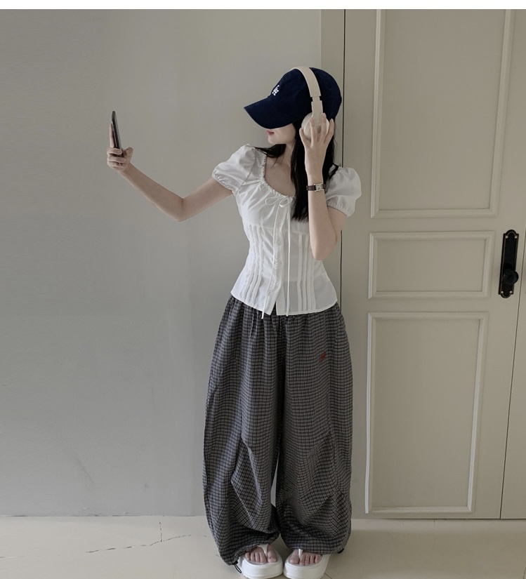 m_2704 gallery 0